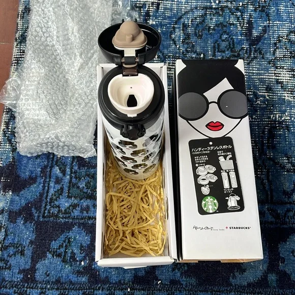 Alice + Olivia x Starbucks Tumbler Thermos - Picture 4 of 4